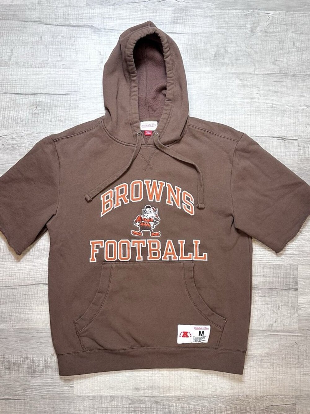 Mitchell & Ness Cleveland Browns Men's Medium Short Sleeve Hoodie Brown NFL